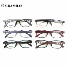 La marque de mode TR90 monte des lunettes optiques de conception italienne